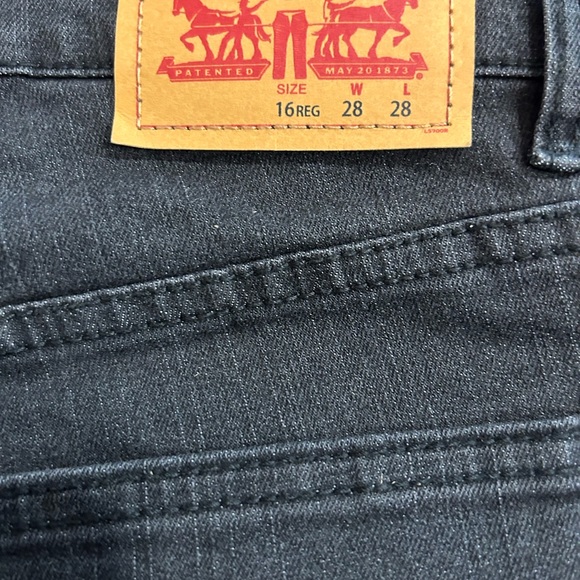 Levi’s X  Disney Jeans - Picture 10 of 11